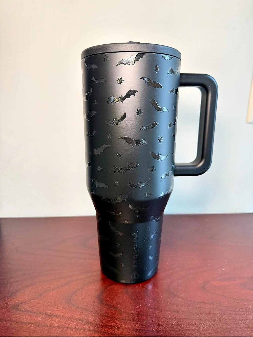 HydroJug Traveler 40 oz Midnight Bats